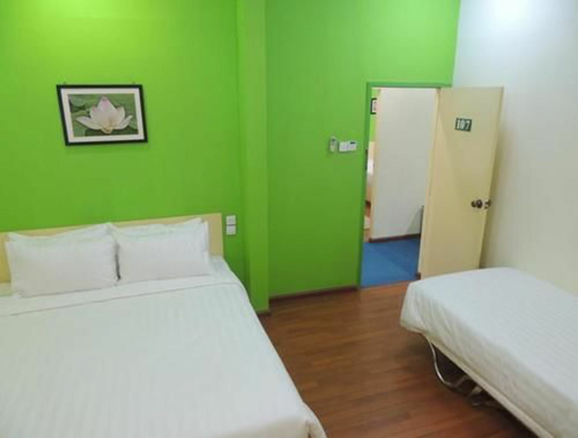 Lotus Bed & Breakfast Γιανγκόν Εξωτερικό φωτογραφία