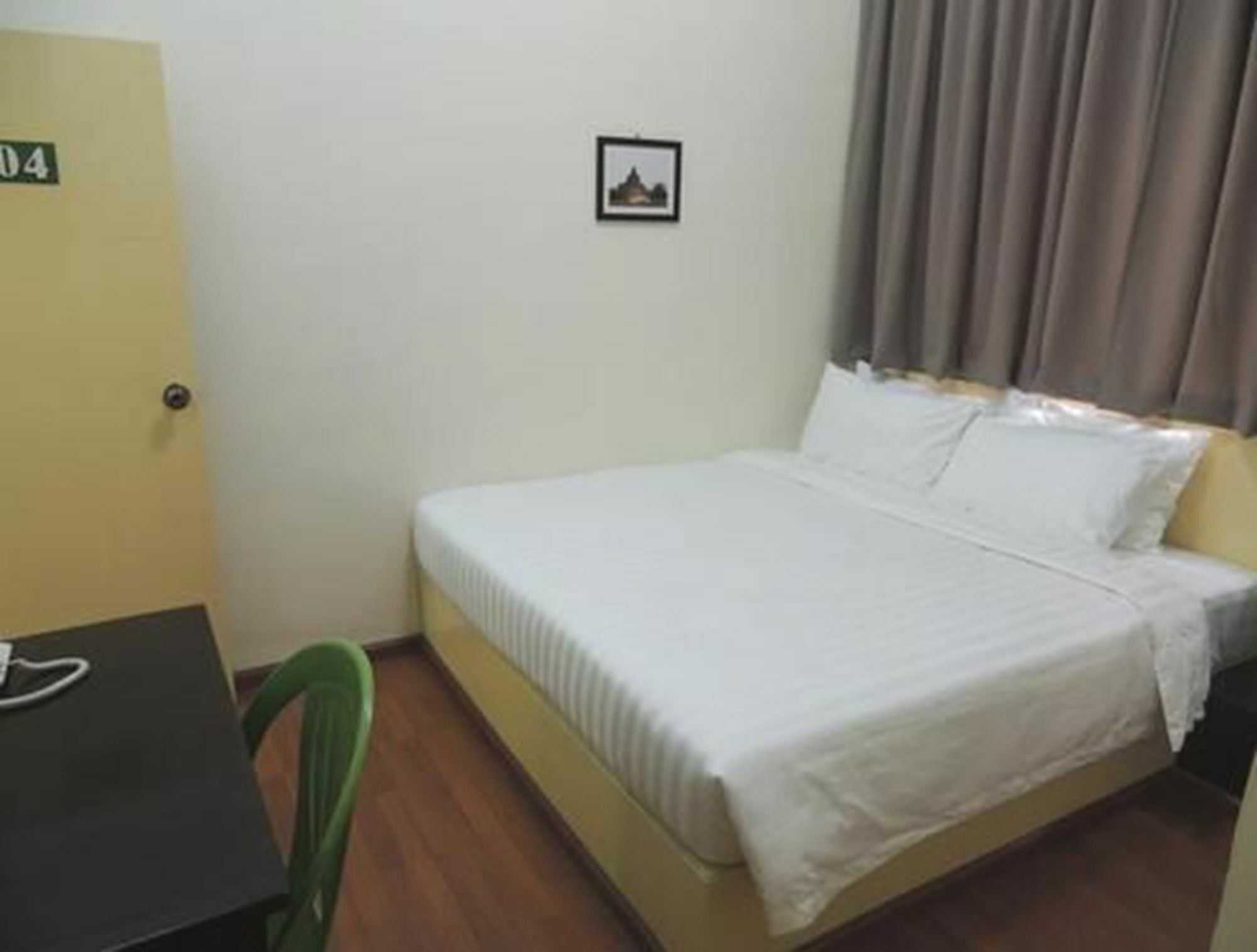 Lotus Bed & Breakfast Γιανγκόν Εξωτερικό φωτογραφία