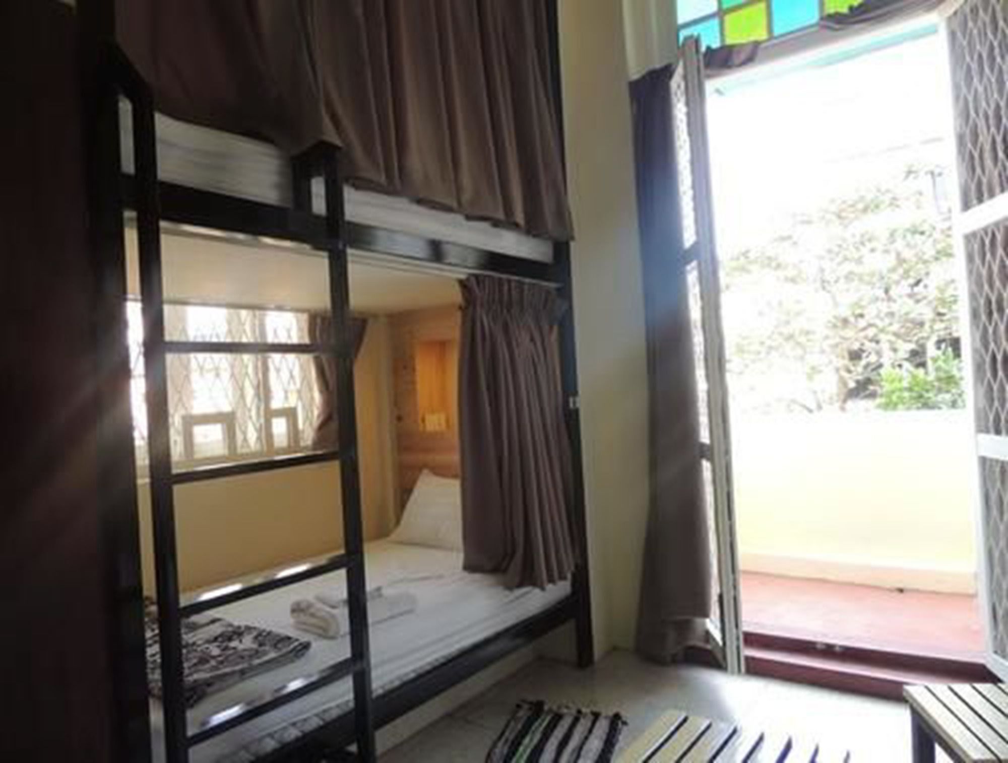 Lotus Bed & Breakfast Γιανγκόν Εξωτερικό φωτογραφία